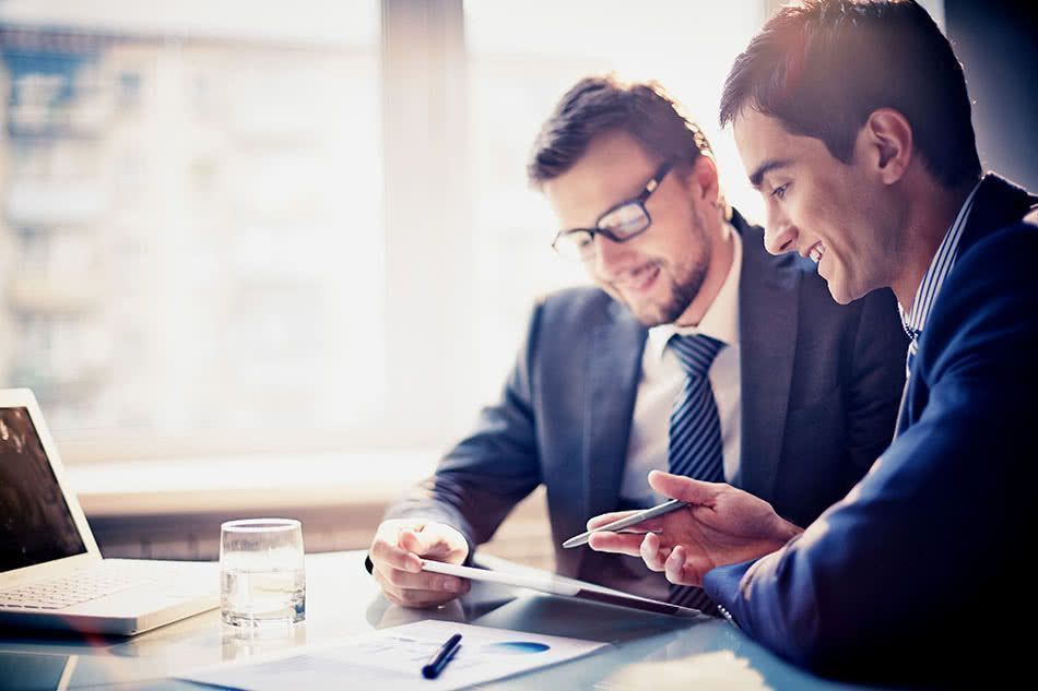 7 Definite Ways Employee Feedback Can Help Win New Customers