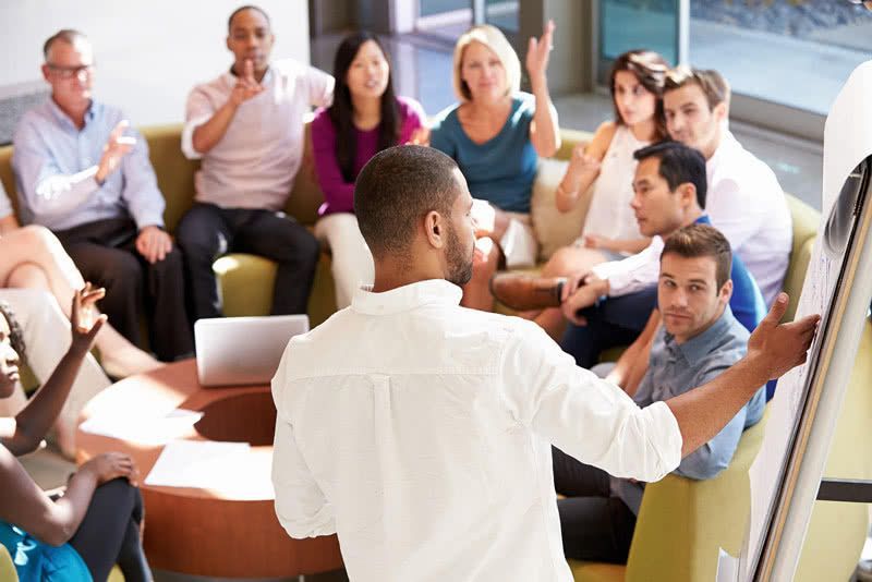 The 7 Stages of the Employee Lifecycle and Why They Matter