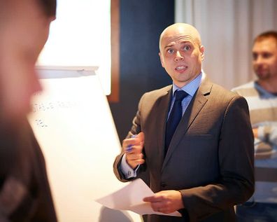 10 Tips for Building Effective Customer Surveys